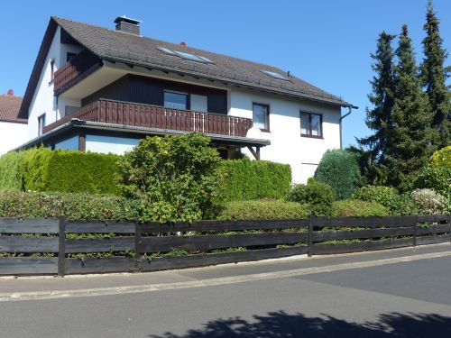 Haus im Haus! Ebenerdige, sehr hochwertige 4-Zimmer-Eigentumswohnung in 97502 Euerbach-Obbach (ID 3859) - Erdgeschoßwohnung Euerbach Euerbach | Angebot:26777714