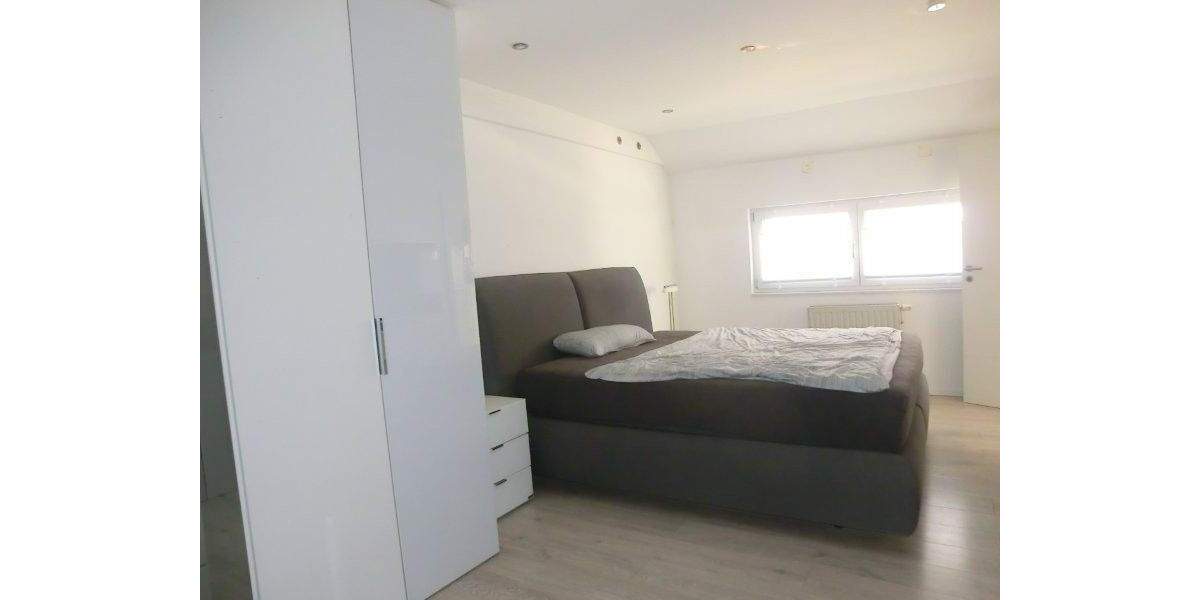 Reihenendhaus Niederwerrn - 3 Zimmer, 150 m&sup2;, 398.000&euro; | Angebot:26105470