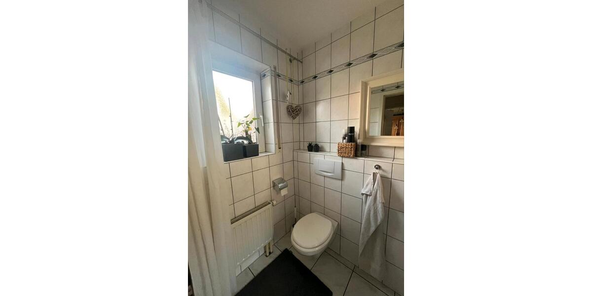 Etagenwohnung Bad Kissingen - 5 Zimmer, 130 m&sup2;, 1.400&euro; | Angebot:25796452