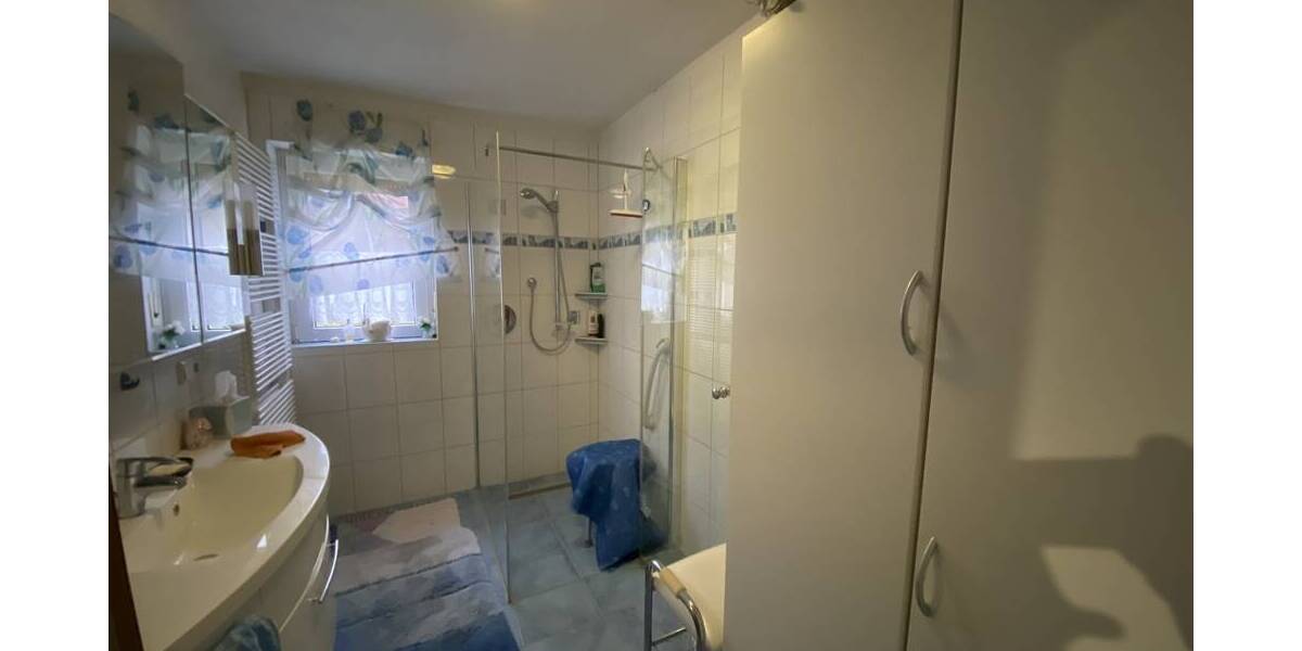 Mehrfamilienhaus, Wohnhaus Hammelburg / Untererthal Untererthal - 7 Zimmer, 244 m&sup2;, 337.000&euro; | Angebot:26036920