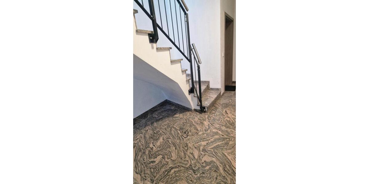 Mehrfamilienhaus, Wohnhaus Sennfeld - 15 Zimmer, 550 m&sup2;, 1.490.000&euro; | Angebot:24308109