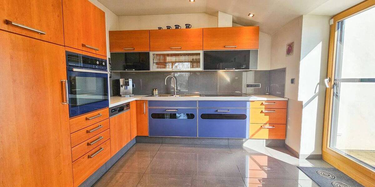 Mehrfamilienhaus, Wohnhaus Dettelbach - 6 Zimmer, 202 m&sup2;, 675.000&euro; | Angebot:26016140