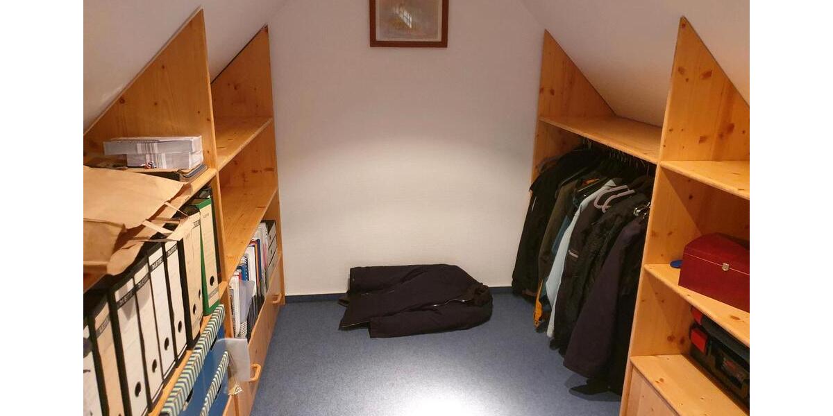 Etagenwohnung Schwarzach am Main - 4 Zimmer, 120 m&sup2;, 1.200&euro; | Angebot:26036592