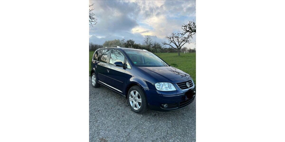 VW Touran 169.500 km 3.000 &euro; Bergrheinfeld 97493