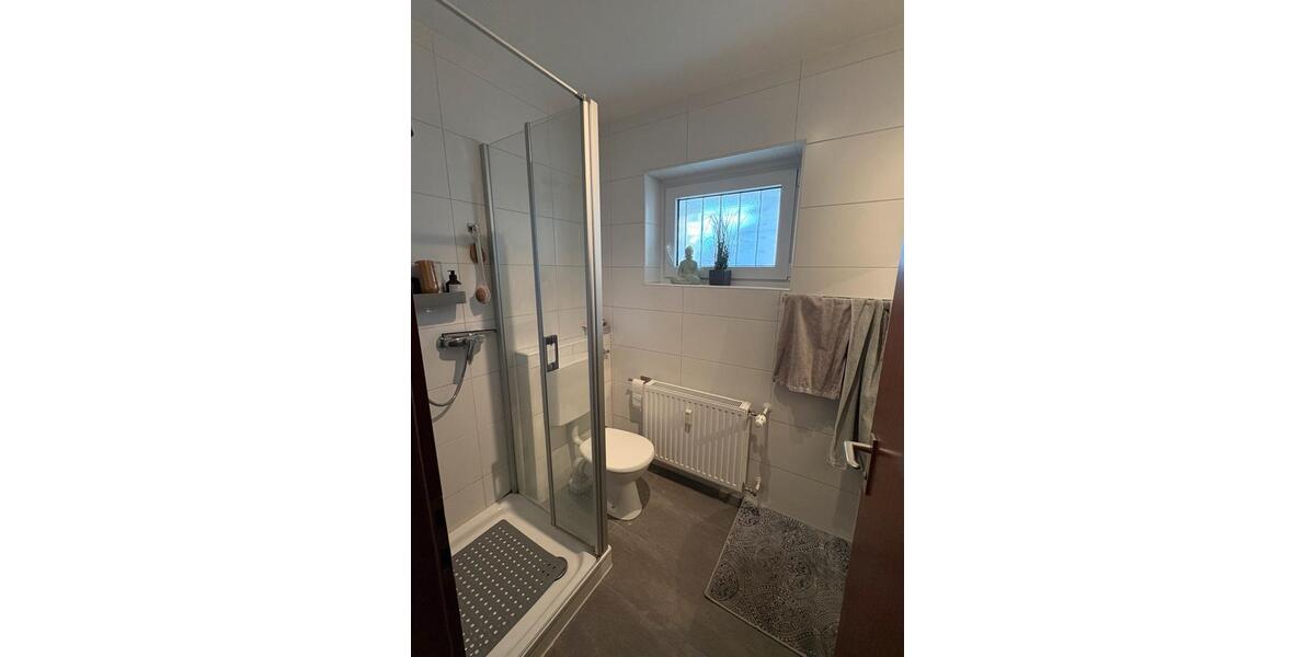 Hochparterre Schweinfurt Haardt - 4 Zimmer, 105 m&sup2;, 299.000&euro; | Angebot:25887755