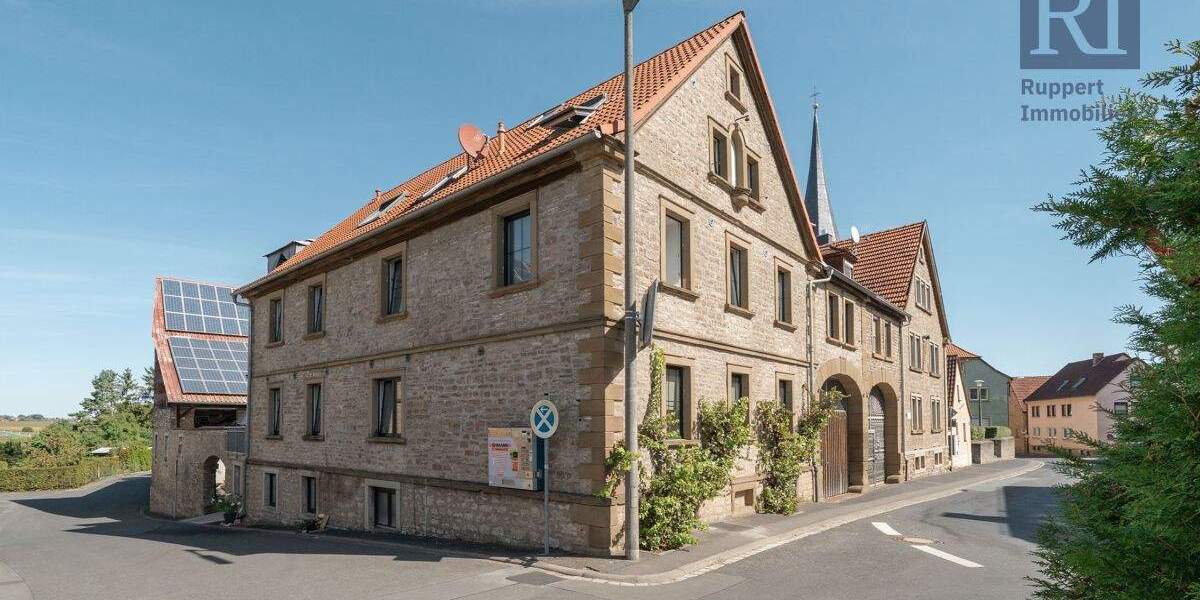 Etagenwohnung Oberpleichfeld - 4 Zimmer, 99 m&sup2;, 242.000&euro; | Angebot:25666651