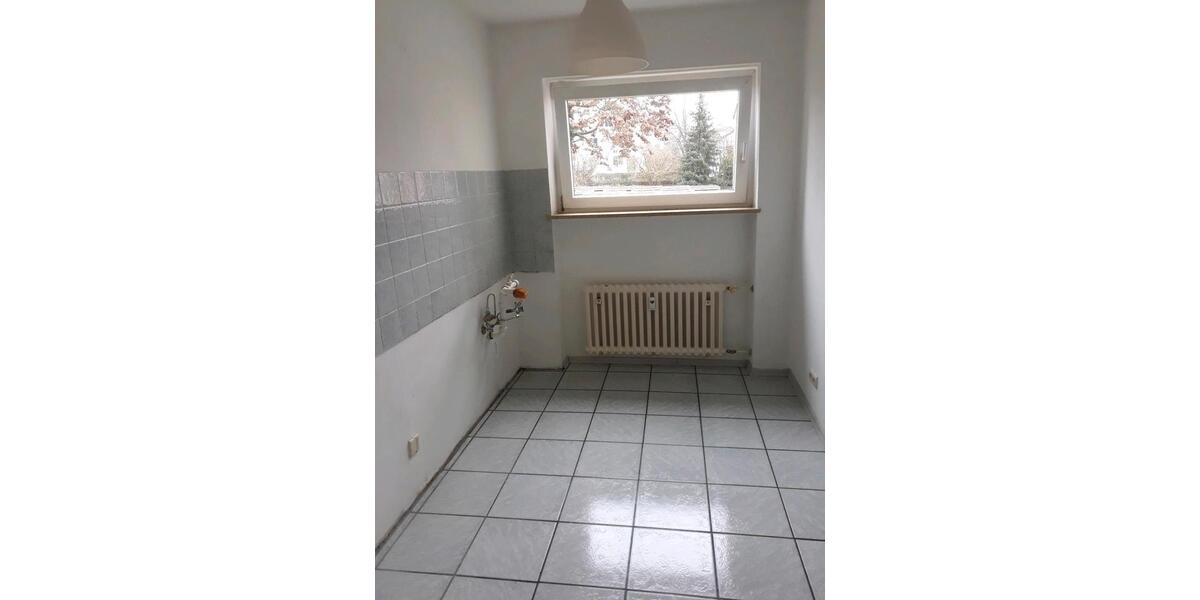 Erdgeschoßwohnung Rimpar - 3 Zimmer, 80 m&sup2;, 880&euro; | Angebot:26039854