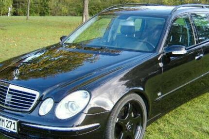 Mercedes-Benz E 500 258.000 km 9.900 &euro; Strahlungen 97618