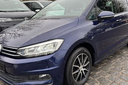 VW Touran 108.865 km 18.880 &euro; Haßfurt 97437