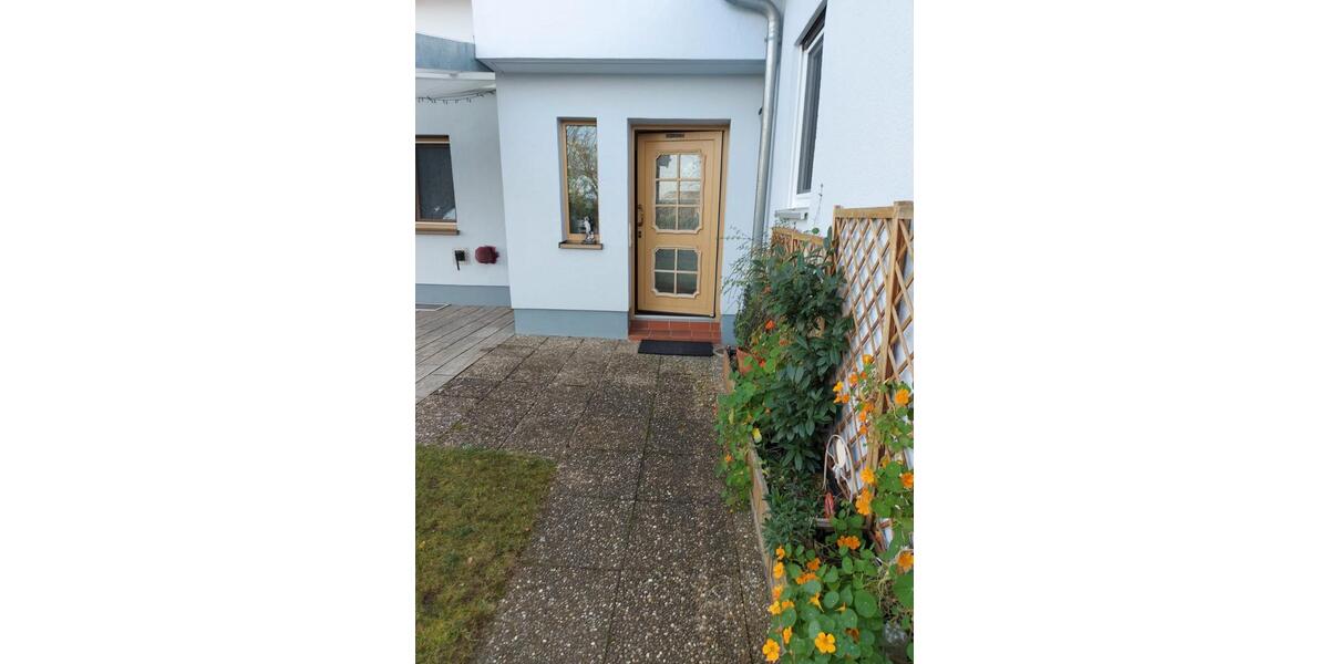 Mehrfamilienhaus, Wohnhaus Bergrheinfeld - 8 Zimmer, 239 m&sup2;, 579.000&euro; | Angebot:25963456