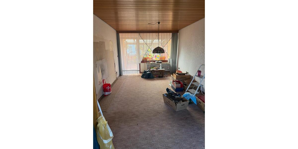 Reihenhaus Geldersheim - 4 Zimmer, 93 m&sup2;, 285.000&euro; | Angebot:26110818