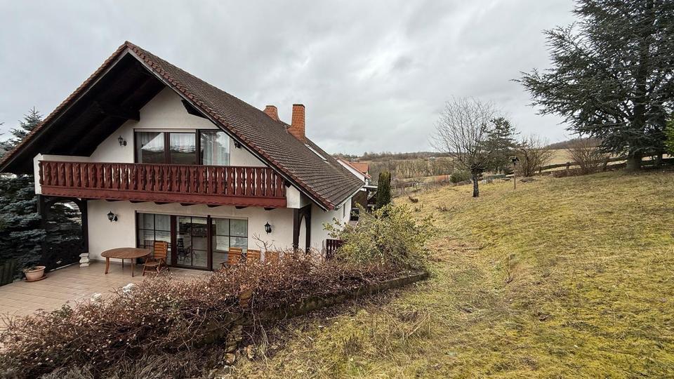 Einfamilienhaus Üchtelhausen - 6 Zimmer, 226 m&sup2;, 580.000&euro; | Angebot:25843459