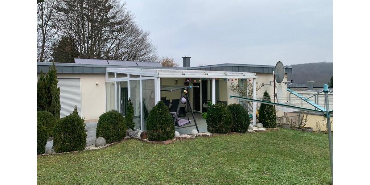 Bungalow Schweinfurt Haardt - 6 Zimmer, 140 m&sup2;, 580.000&euro; | Angebot:26610520