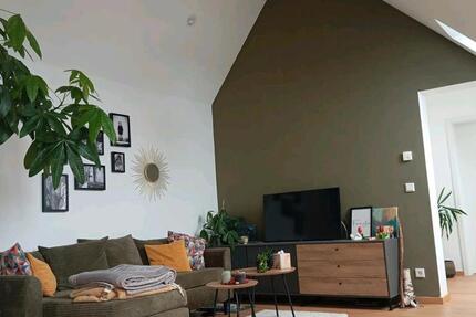 Wohnung Volkach - 4 Zimmer, 90 m&sup2;, 890&euro; | Angebot:25755026