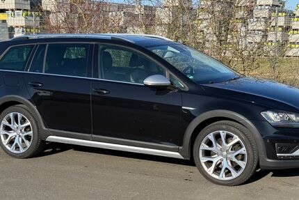 VW Golf 181.500 km 13.550 &euro; Haßfurt 97437