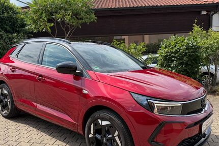 Opel Grandland (X) 12.450 km 31.900 &euro; Maßbach/Poppenlauer 97711