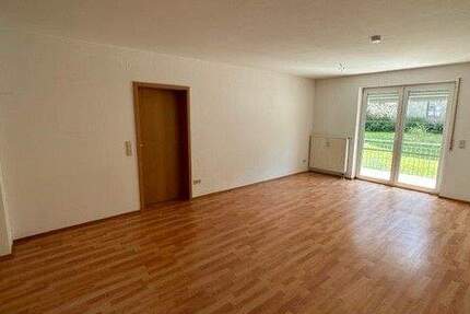Wohnung Prosselsheim - 4 Zimmer, 90 m&sup2;, 780&euro; | Angebot:25774918