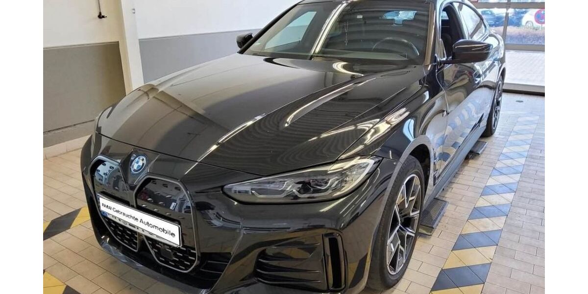 BMW i4 27.318 km 36.450 &euro; Bad Kissingen 97688