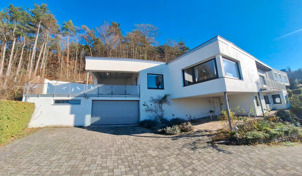 Einfamilienhaus Bad Kissingen - 7.5 Zimmer, 176 m&sup2;, 695.000&euro; | Angebot:24745304