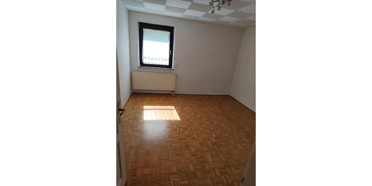 Doppelhaushälfte Euerbach - 6 Zimmer, 84 m&sup2;, 220.000&euro; | Angebot:26049173