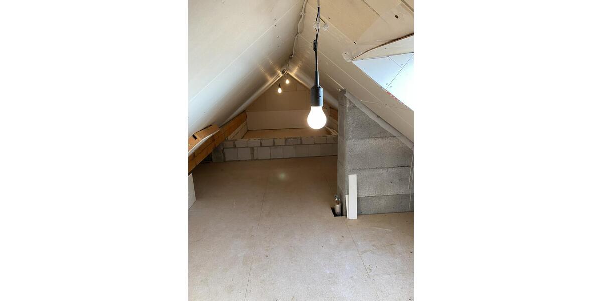 Dachgeschoßwohnung Schwebheim - 1 Zimmer, 55 m&sup2;, 590&euro; | Angebot:25752190