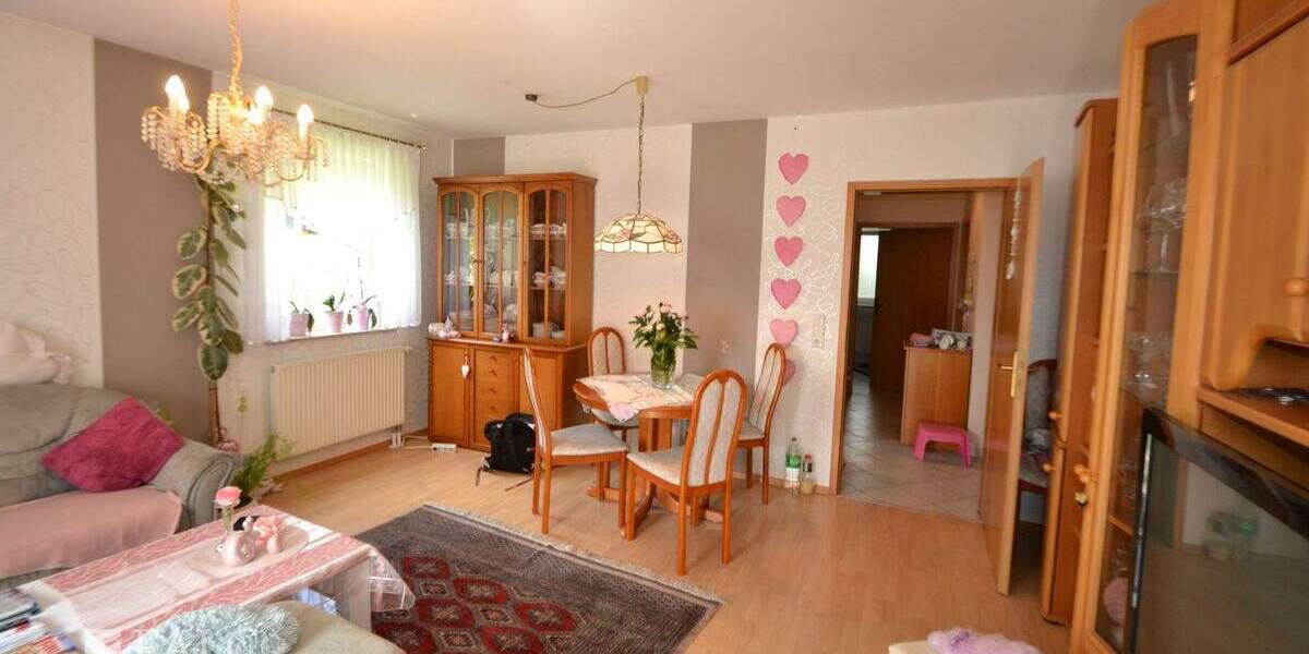 Etagenwohnung Maßbach - 3 Zimmer, 75 m&sup2;, 149.900&euro; | Angebot:25773340