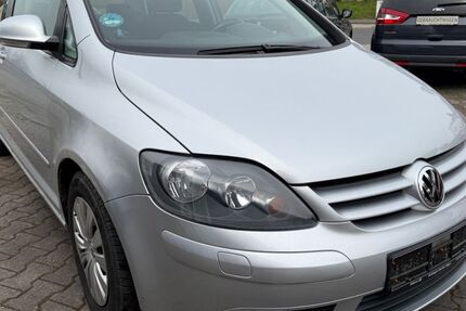 VW Golf 103.800 km 1.490 &euro; Niederwerrn 97464