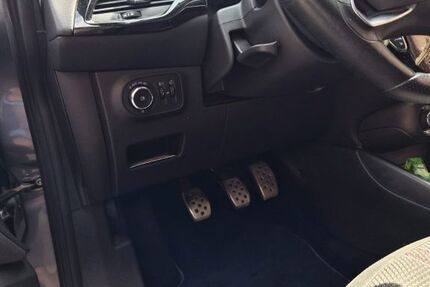 Opel Corsa 66.000 km 16.999 &euro; Strahlungen 97618