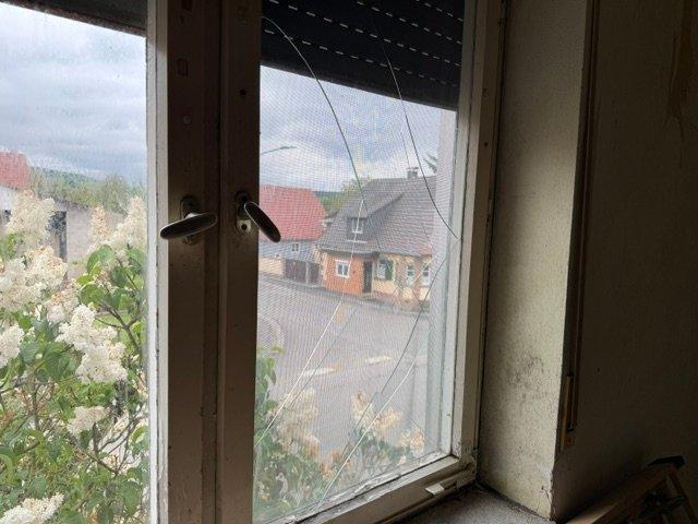 Einfamilienhaus Oberschwarzach - 5 Zimmer, 180 m&sup2;, 149.000&euro; | Angebot:26539804