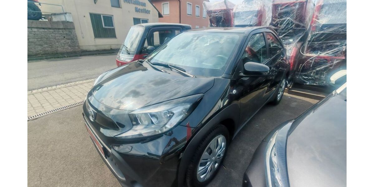 Toyota Aygo (X) 37.500 km 14.850 &euro; Sommerach 97334