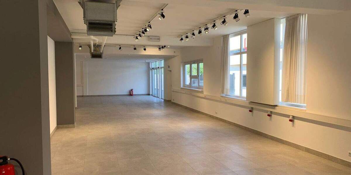 Gewerbeobjekt Schwarzach am Main Stadtschwarzach - 3.950&euro; | Angebot:25673732