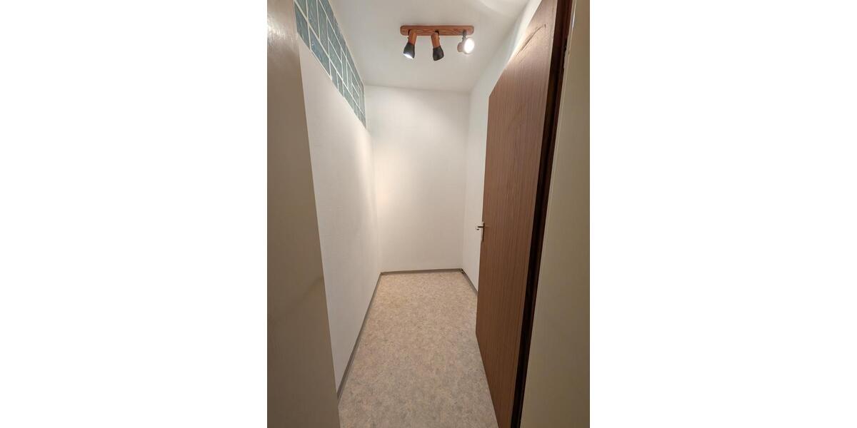 Etagenwohnung Rauhenebrach - 1 Zimmer, 44 m&sup2;, 380&euro; | Angebot:25070817