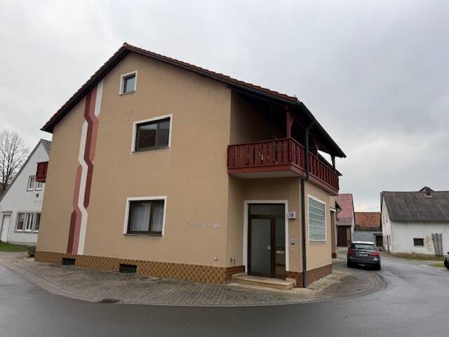 Einfamilienhaus Volkach Eichfeld - 6 Zimmer, 160 m&sup2;, 1.450&euro; | Angebot:26273088