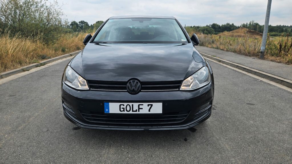 VW Golf 151.000 km 8.900 &euro; bergrheinfeld 97493