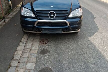 Mercedes-Benz ML 430 280.000 km 4.500 &euro; Arnstein 97450