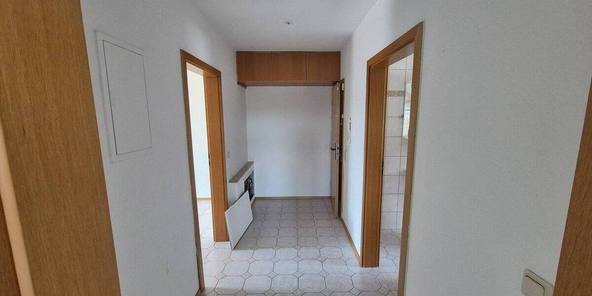 Etagenwohnung Oberthulba - 2 Zimmer, 68 m&sup2;, 590&euro; | Angebot:26919840
