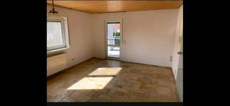 Erdgeschoßwohnung Grettstadt - 4.5 Zimmer, 120 m&sup2;, 1.500&euro; | Angebot:25905398