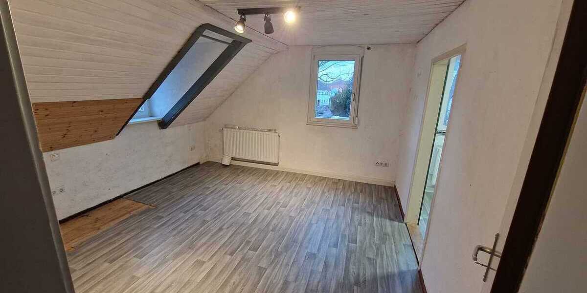 Einfamilienhaus Niederwerrn - 6 Zimmer, 129 m&sup2;, 250.000&euro; | Angebot:25664866
