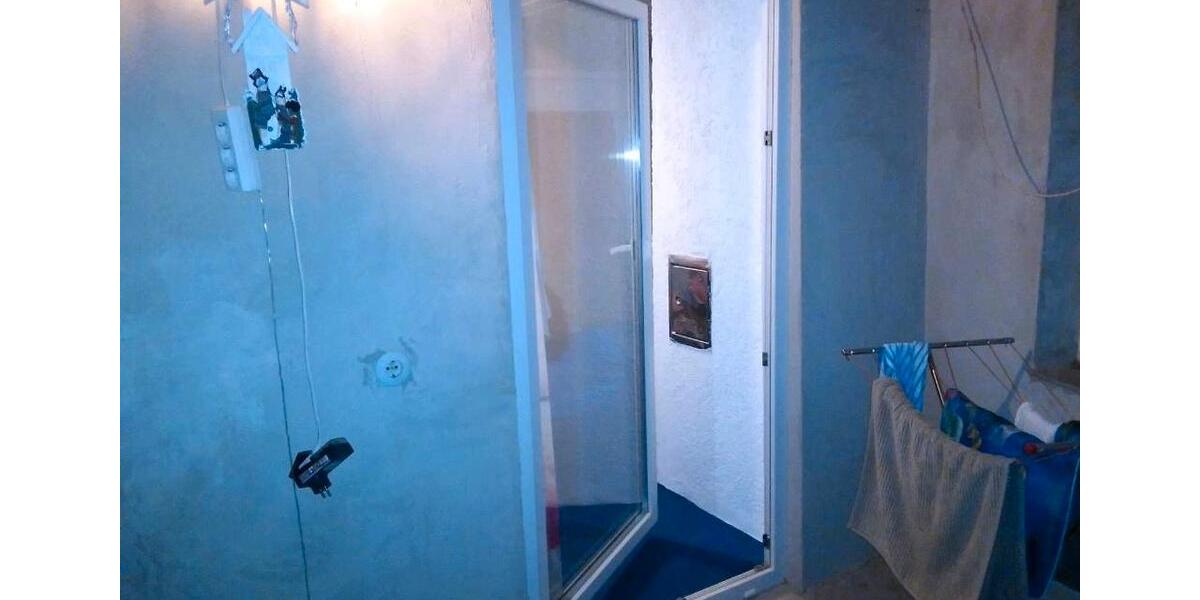 Einfamilienhaus Haßfurt - 7.5 Zimmer, 150 m&sup2;, 185.000&euro; | Angebot:25382606