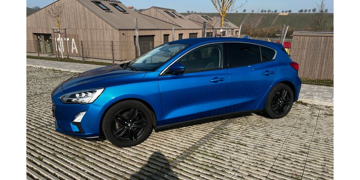 Ford Focus 79.000 km 13.500 &euro; Nordheim 97334