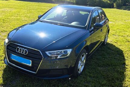 Audi A3 85.000 km 17.990 &euro; Münnerstadt 97702
