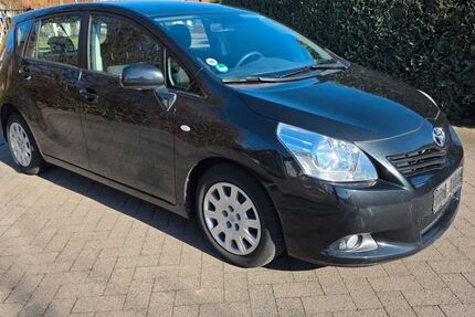Toyota Verso 140.377 km 5.750 &euro; Schweinfurt 97422