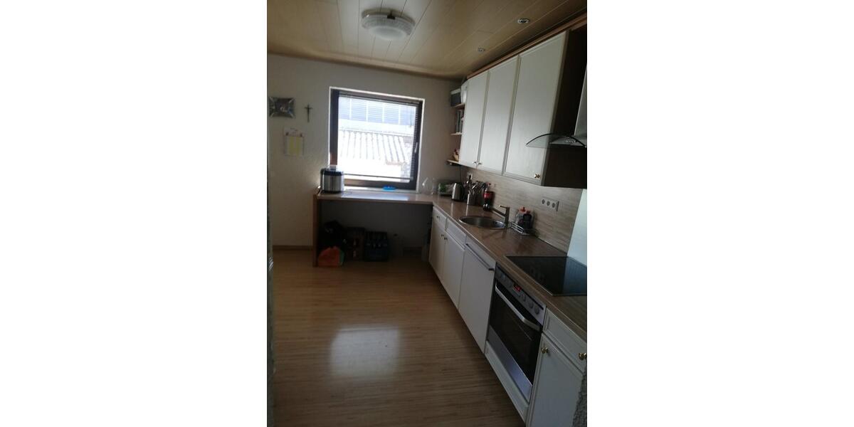 Etagenwohnung Bad Kissingen - 3 Zimmer, 95 m&sup2;, 680&euro; | Angebot:25224607