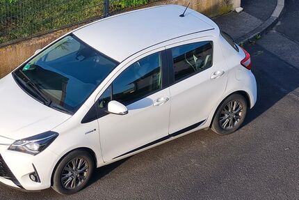 Toyota Yaris 60.000 km 12.999 &euro; Sennfeld 97526