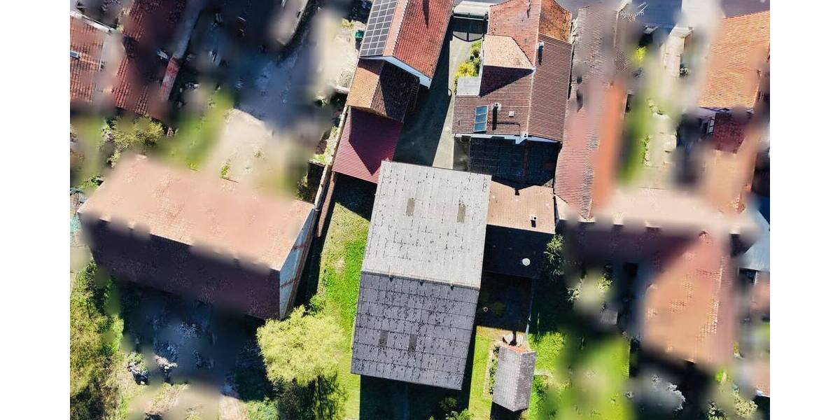 Einfamilienhaus Hofheim - 9 Zimmer, 200 m&sup2;, 270.000&euro; | Angebot:26930429