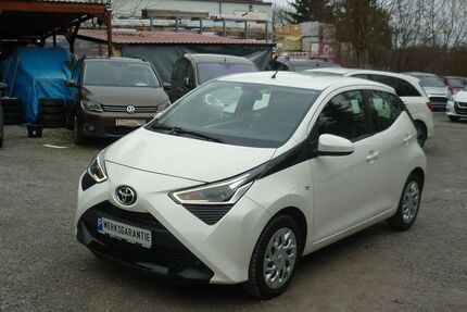 Toyota Aygo (X) 39.580 km 9.990 &euro; Estenfeld bei Würzburg 97230