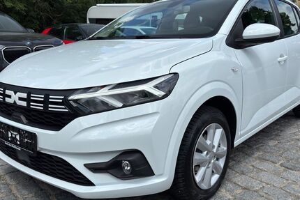 Dacia Sandero 24.217 km 15.880 &euro; Haßfurt 97437