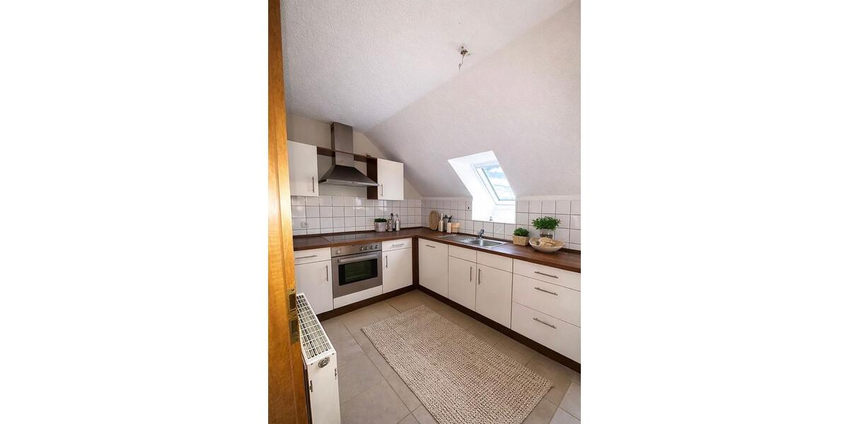 Dachgeschoßwohnung Schweinfurt Gartenstadt - 2 Zimmer, 62 m&sup2;, 720&euro; | Angebot:26677227
