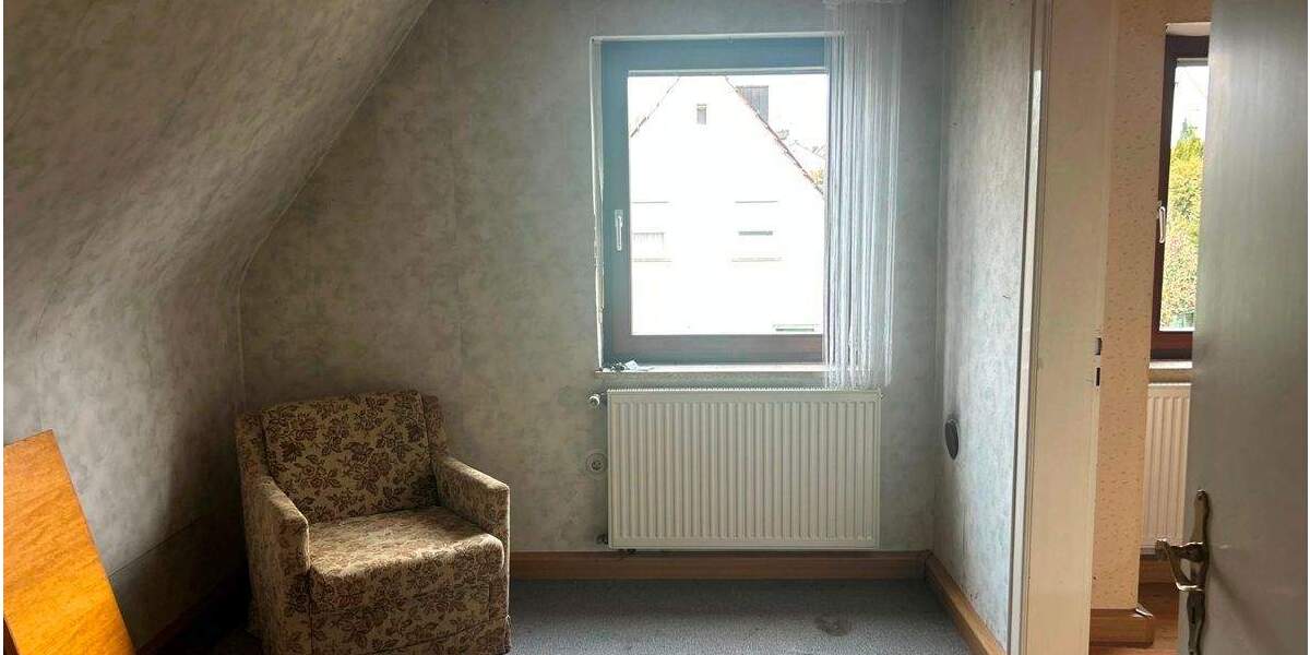 Einfamilienhaus Haßfurt Sylbach - 6 Zimmer, 120 m&sup2;, 219.000&euro; | Angebot:25729013