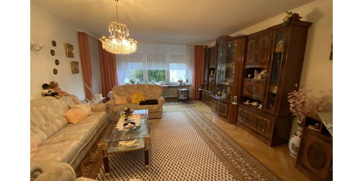 Mehrfamilienhaus, Wohnhaus Hammelburg / Untererthal Untererthal - 7 Zimmer, 244 m&sup2;, 337.000&euro; | Angebot:26036920